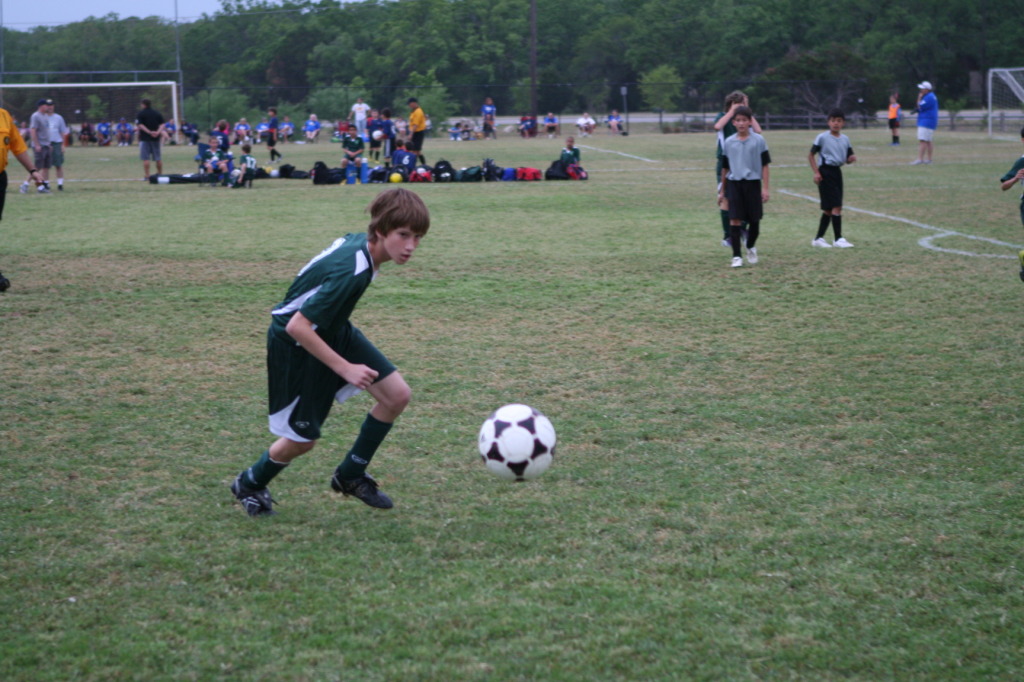 2011/04(April)/soccer/1024x768_2011-04-30-Soccer Tournament-24.JPG